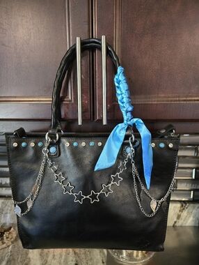 Patricia Nash Women's Tote with Blue Accents